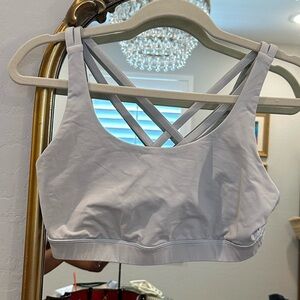 Lululemon Energy Bra *Medium Support B-D Cups